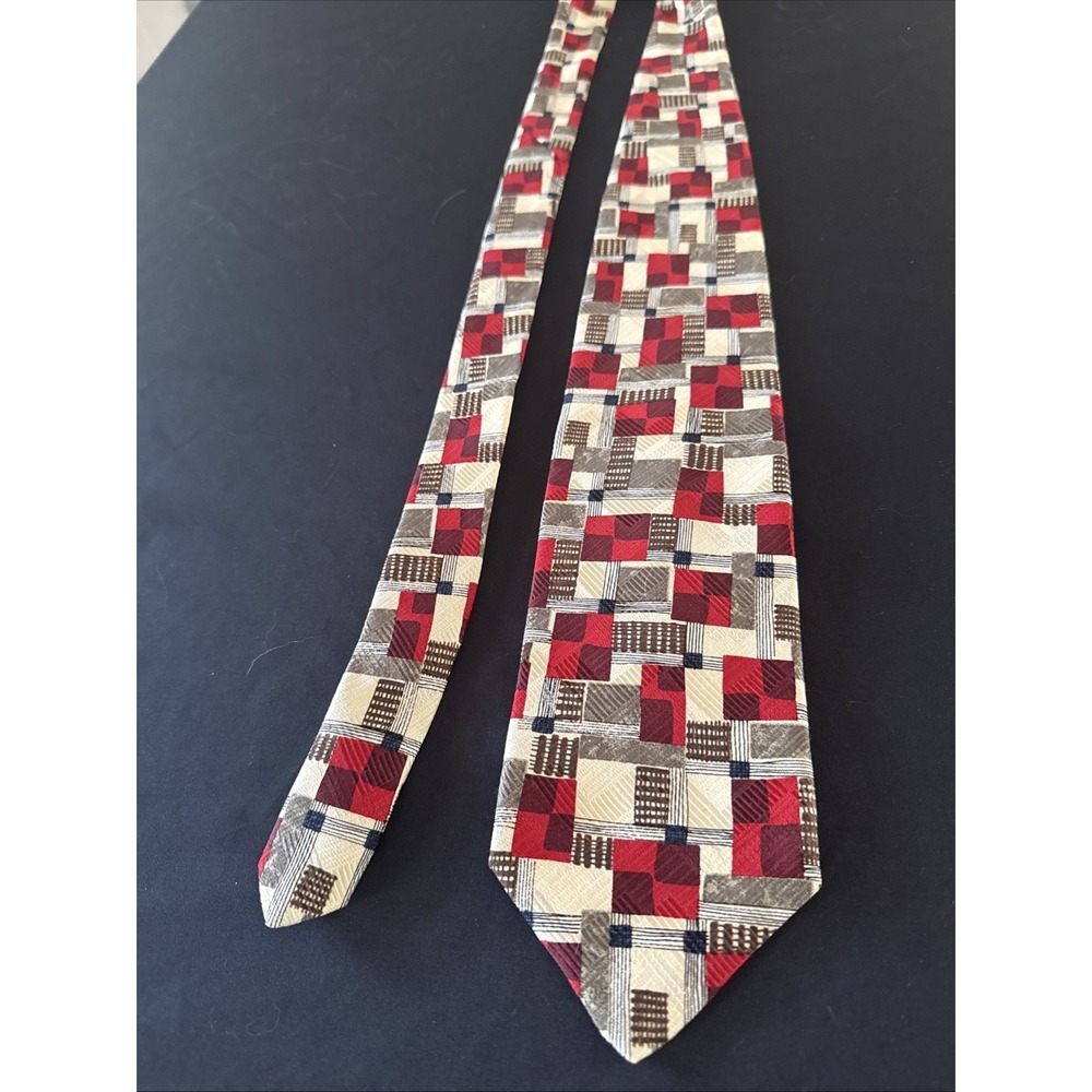 Robert Talbott Studio Tie Hand Sewn Finest Silk Geometric Made in USA Preppy